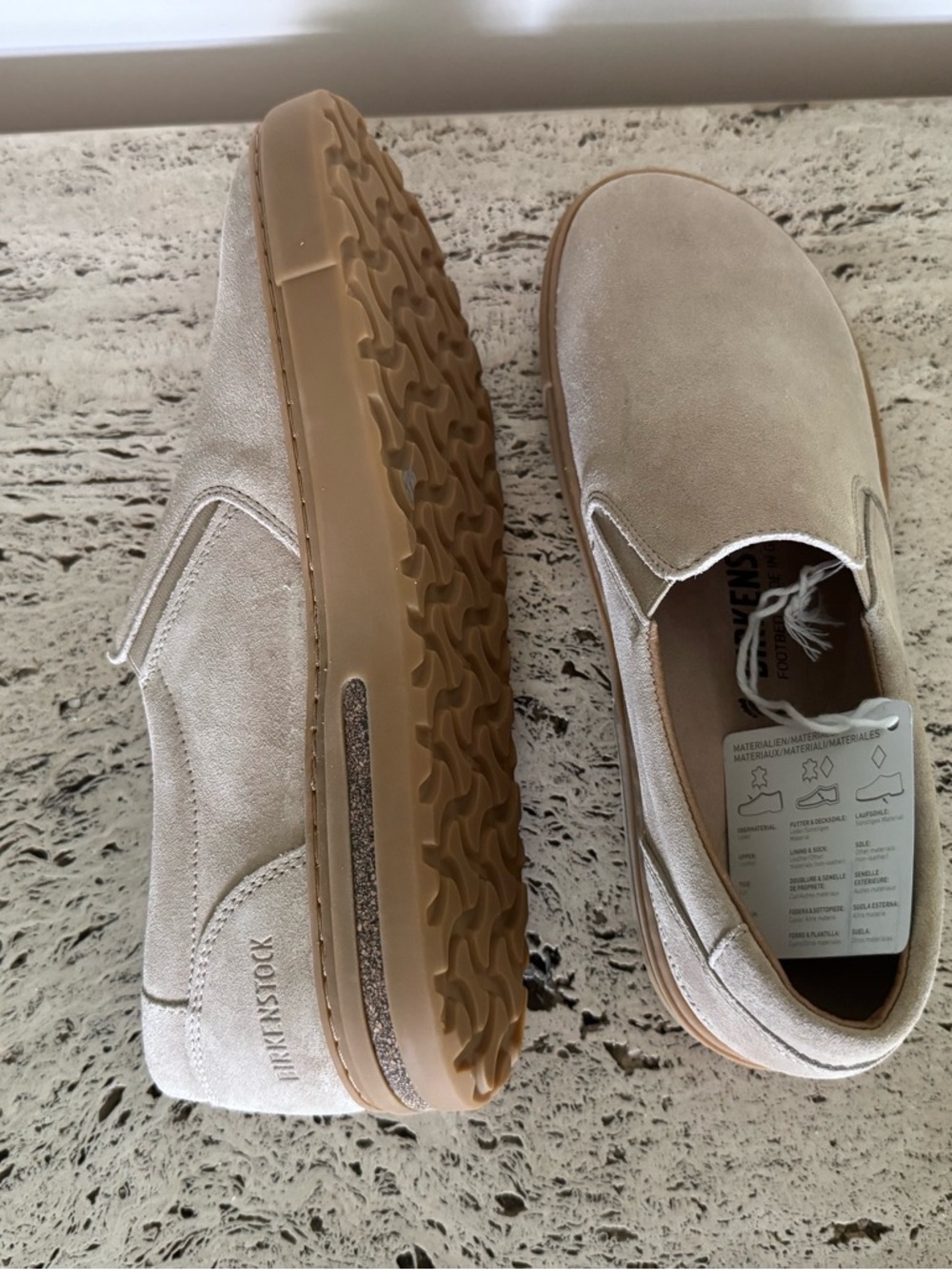 Birkenstock Oswego sandcastle suede with tan sole. Size EU40. MSRP $149.95 - Picture 12 of 16